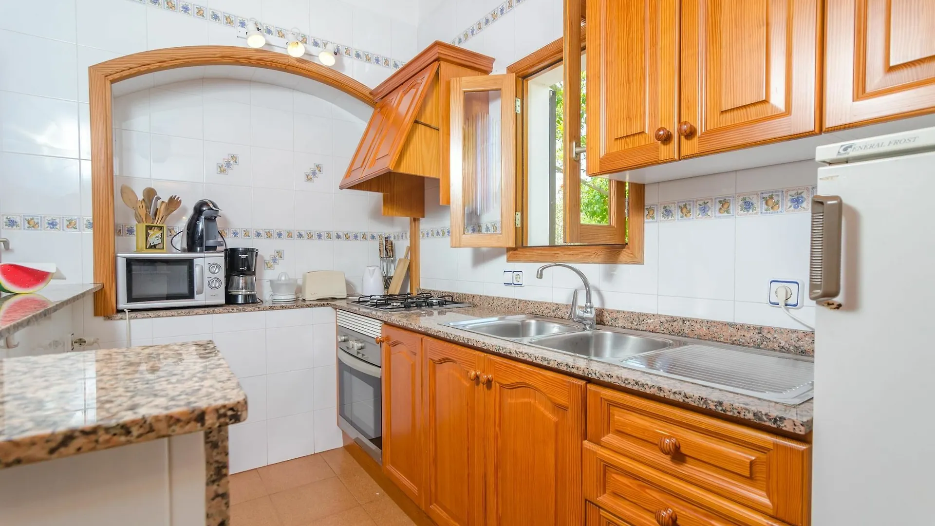 Chalet Villa Cas General Portopetro